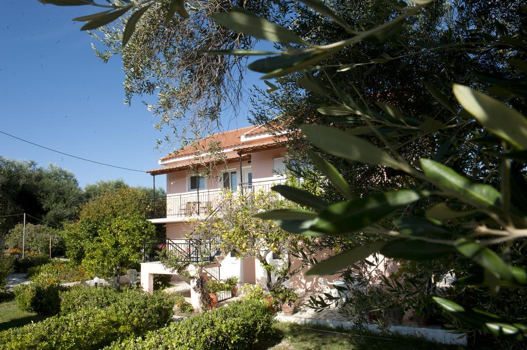 Maria'S Paradise Astrakeri Exterior foto